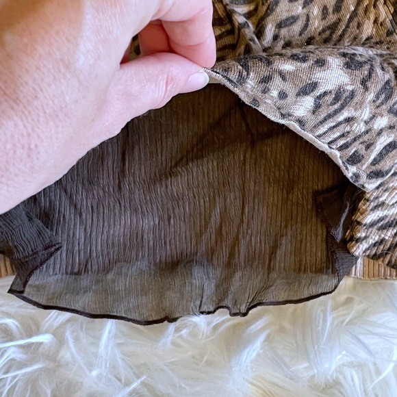 Leopard print mock neck short sleeve knit sweater - Picture 7 of 11